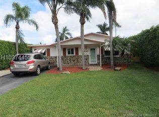 830 NW 12th Ave, Dania Beach, FL 33004