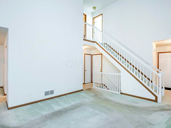 3rd image of 5389 Aubrey Loop #5