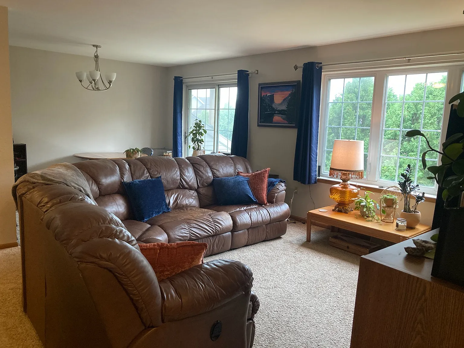 2 bed, 950 sqft, $1,500 — Photo 3