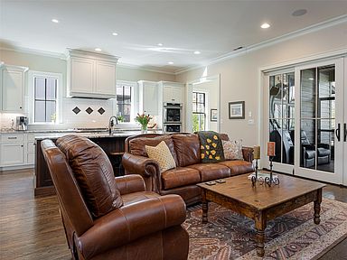 42 Hallett Ct Asheville NC 28803 Zillow