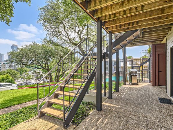 1501 Barton Springs Rd APT 110, Austin, TX 78704