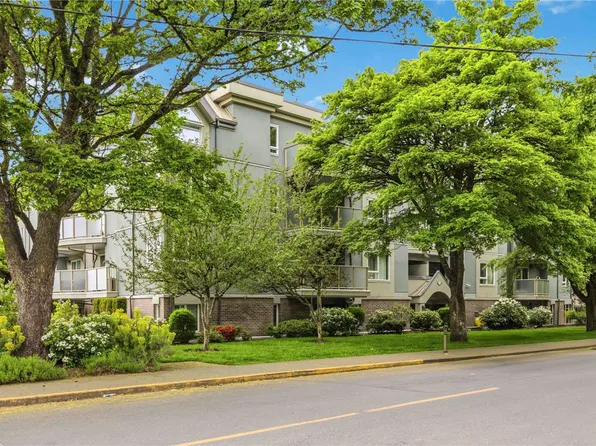 2710 Grosvenor Rd #101, Victoria, BC V8T 3M9