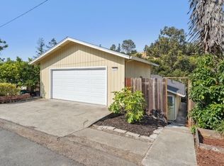 9214 Golf Links Rd, Oakland, CA 94605