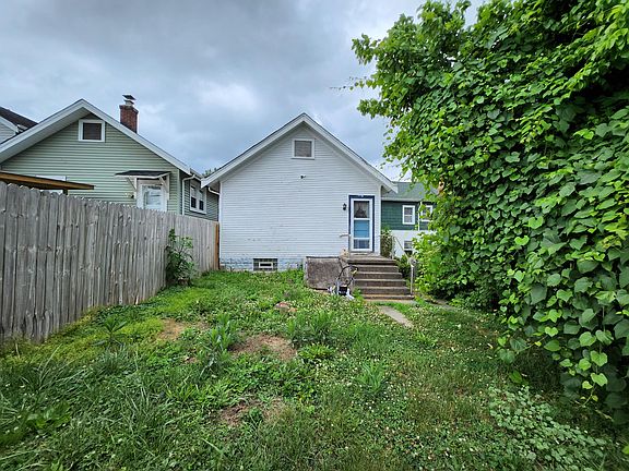 2nd image of 3310 Emerson Ave