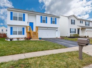 503 Dover Pond Dr, Blacklick, OH