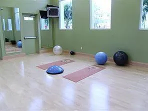 820 Millbrae Ct #4 — Photo 13