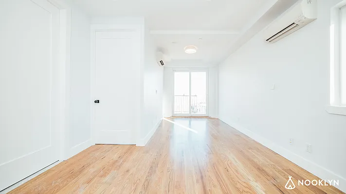 Rented by Nooklyn NYC LLC | media 4