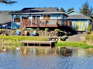 520 Point Brown Ave SE, Ocean Shores, WA 98569