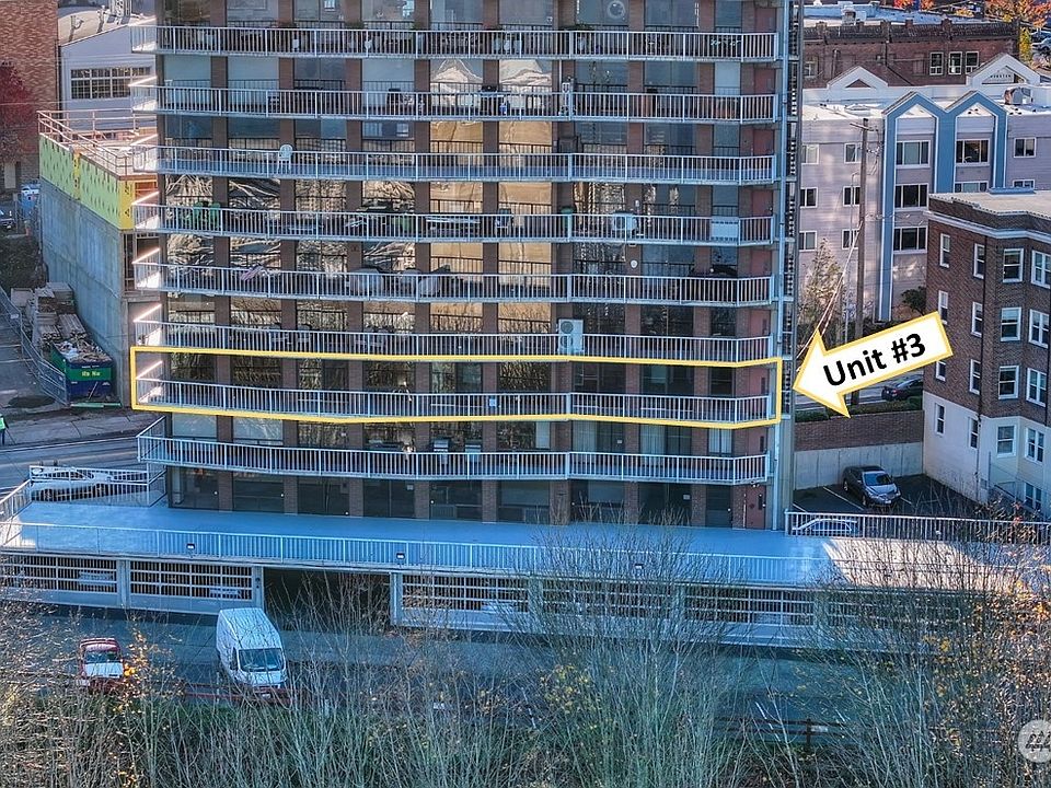 2nd image of 1 N Stadium Way #3