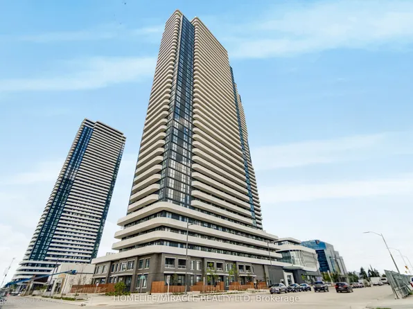 28 Interchange Way #702, Vaughan, ON L4K 5C3