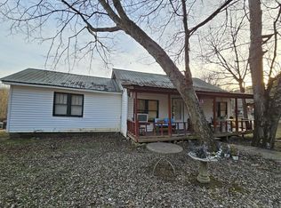 307 Back Valley Rd, Trenton, GA 30752