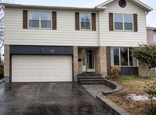 122 Lowe Blvd, Newmarket, ON L3Y 5T2