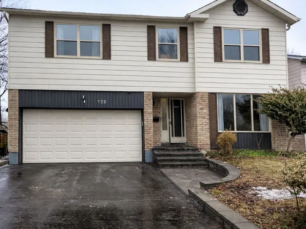 122 Lowe Blvd, Newmarket, ON L3Y 5T2