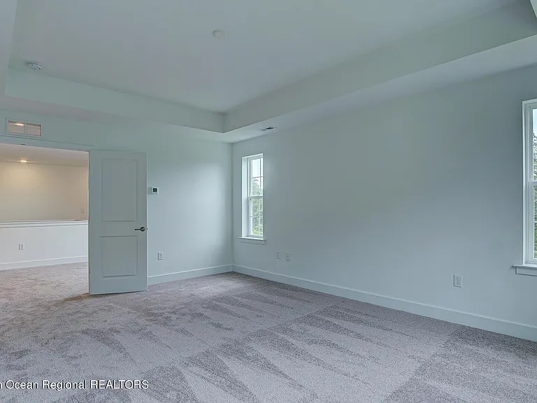 101 Pilot St — Photo 14