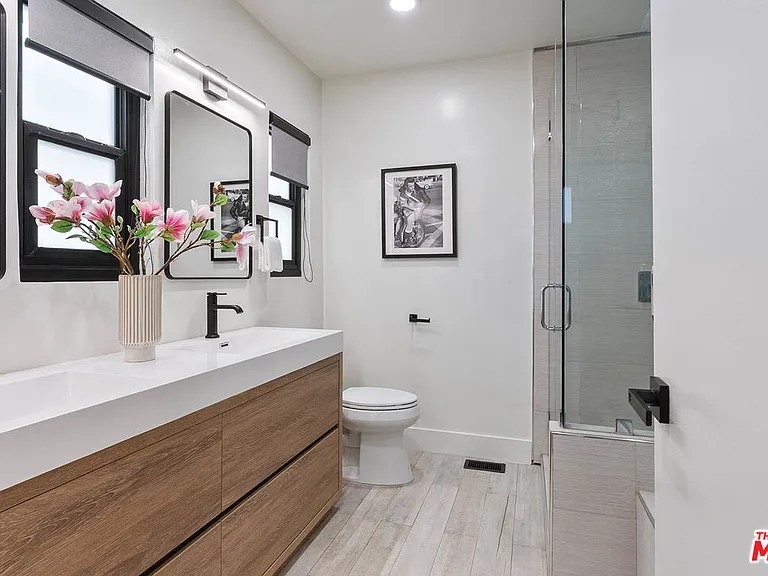 11346 Thurston Pl — Photo 10