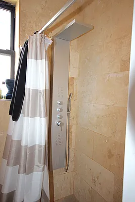 Rented by Landmark Realty & Management | media 16