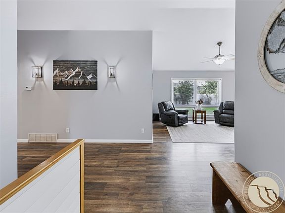 2nd image of 403 Granite Peak Dr