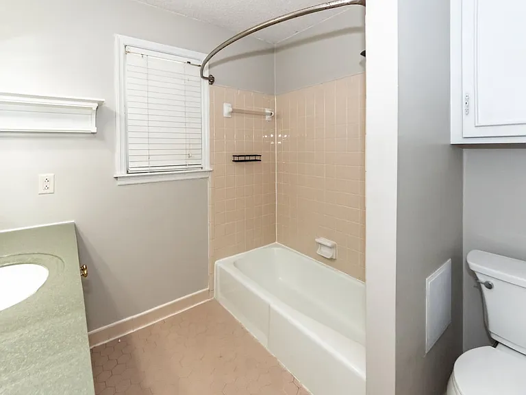 765 Leafwood Rd — Photo 28