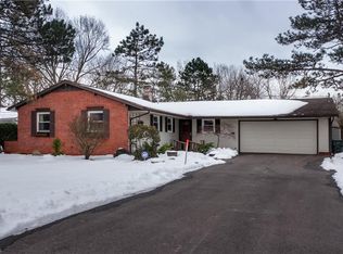 22530 Sandalwood Rd, Bedford Heights, OH 44146