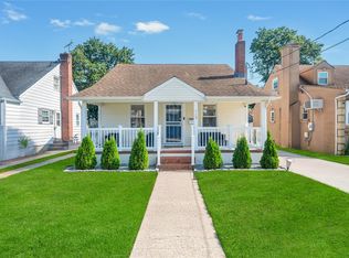 728 Grand Terrace Avenue, Baldwin, NY 11510