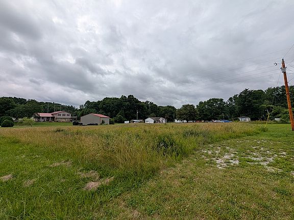 4th image of LOT 3 Pullman Ln