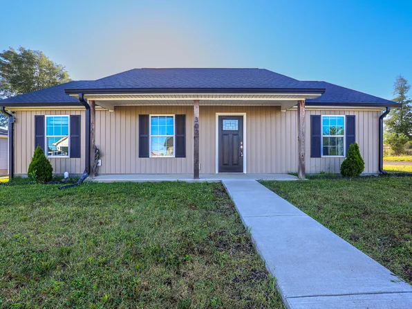 302 N 5th St, Mayfield, KY 42066