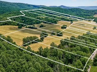 1372 Plum Creek Rd, Sparta, TN 38583