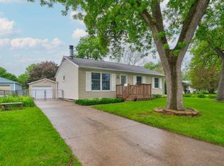 2209 California Ave, Iowa City, IA