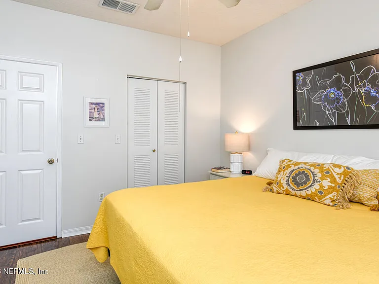 605 Fairway Dr #203 — Photo 16