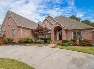 5709 Catalina Ave, Benton, AR 72019
