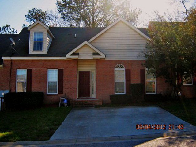 1st image of 200 Harvestwood Dr