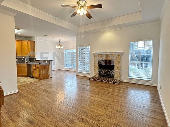 2nd image of 6107 Gaston Ave APT F