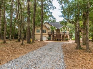 8448 Chisolm Plantation Rd, Edisto Island, SC 29438