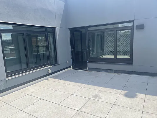 Rented by MySpaceNYC | media 14