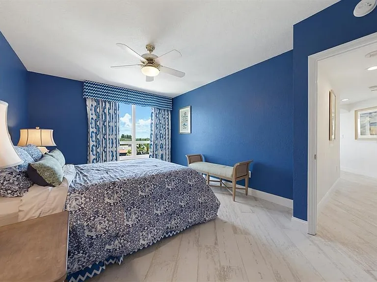 1170 Gulf Blvd #404 — Photo 31