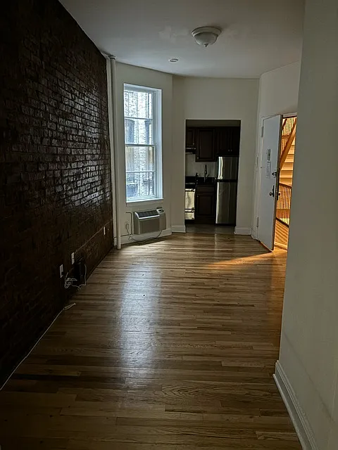 314 East 89th Street — Photo 2