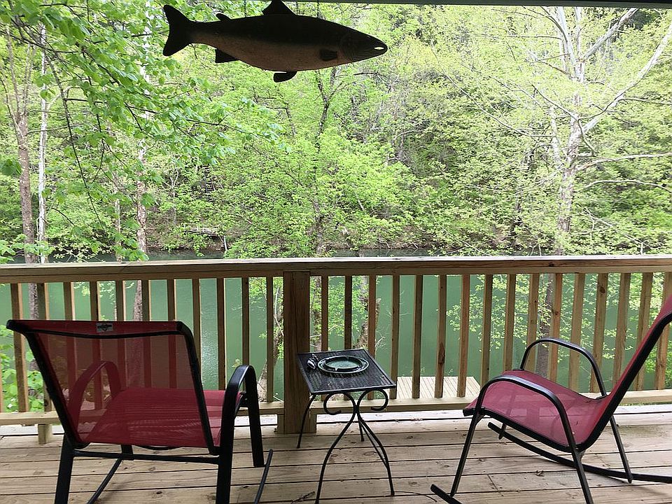 1st image of 242 Bobo Dr