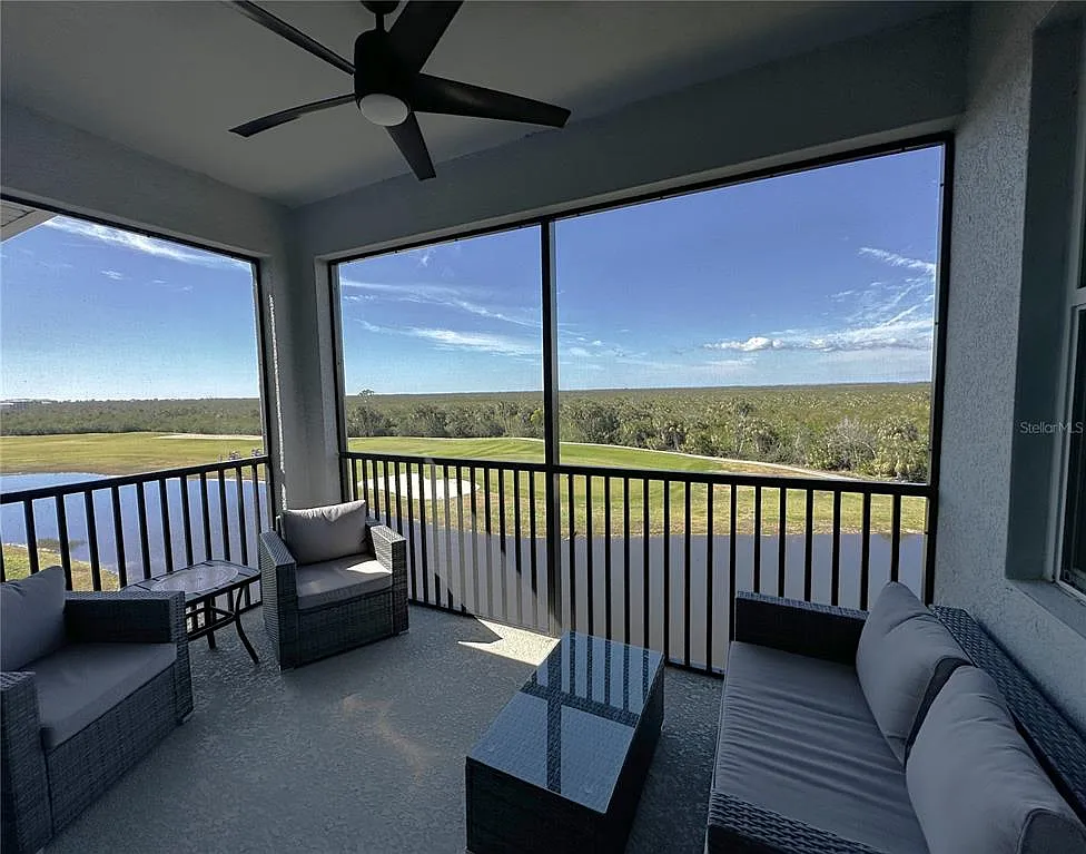 2 bed, 2.0 bath, 1154 sqft, $6,000 — Photo 1