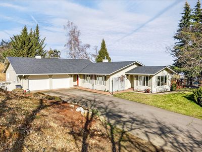 1000 Hill St, Jacksonville, OR, 97530