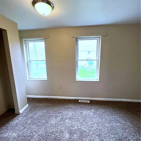 409 Ross St #1 — Photo 5