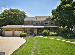 747 Baeder Rd, Jenkintown, PA 19046