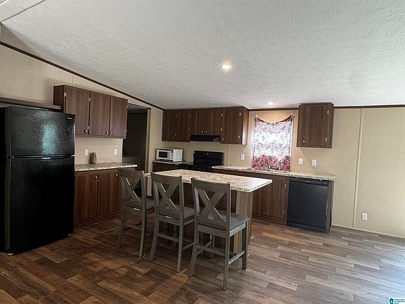 2nd image of 1412 County Road 118