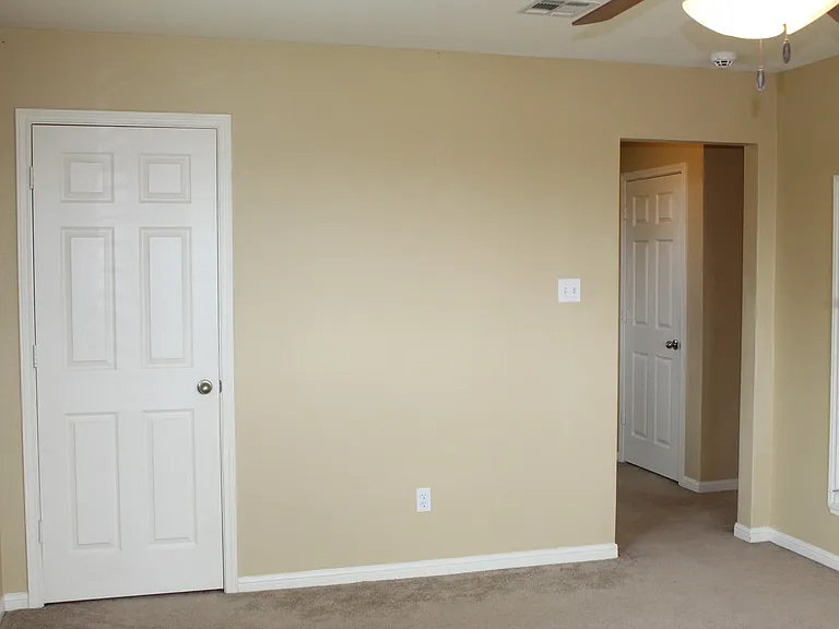 7707 Bridgepointe Dr — Photo 12