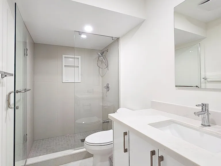 6 Plantain Ln #BASEMENT — Photo 12