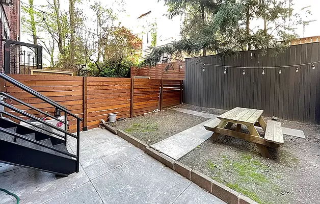 Rented by Silver Line Realty Group NY LLC | media 1