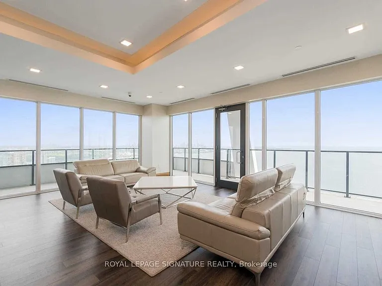 20 Shore Breeze Dr #LPH05B — Photo 45