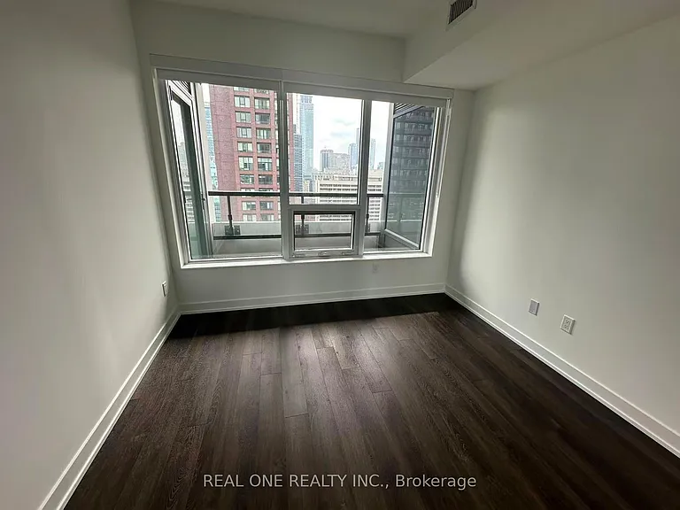 609 Sherbourne St #2802 — Photo 7