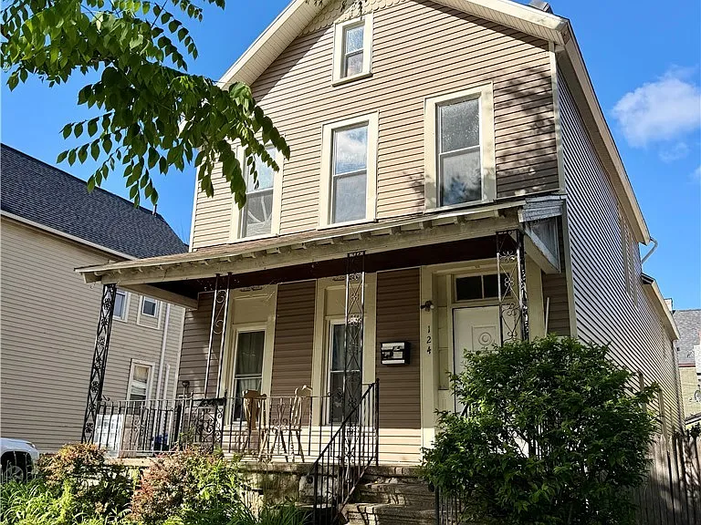 124 Normal Ave #1 — Photo 1