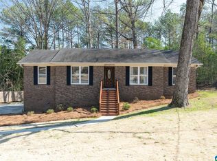 1228 Edinborough Ln, Birmingham, AL 35226