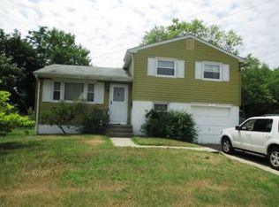 232 Aman Ave, Lindenwold, NJ 08021